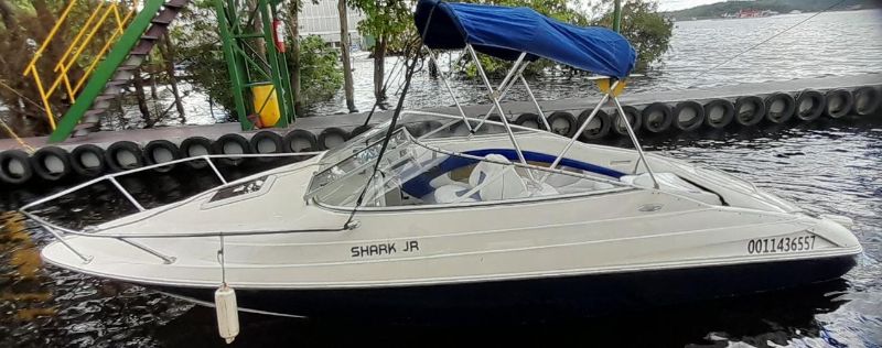 Cota Lancha Bayliner Capri 20 pés